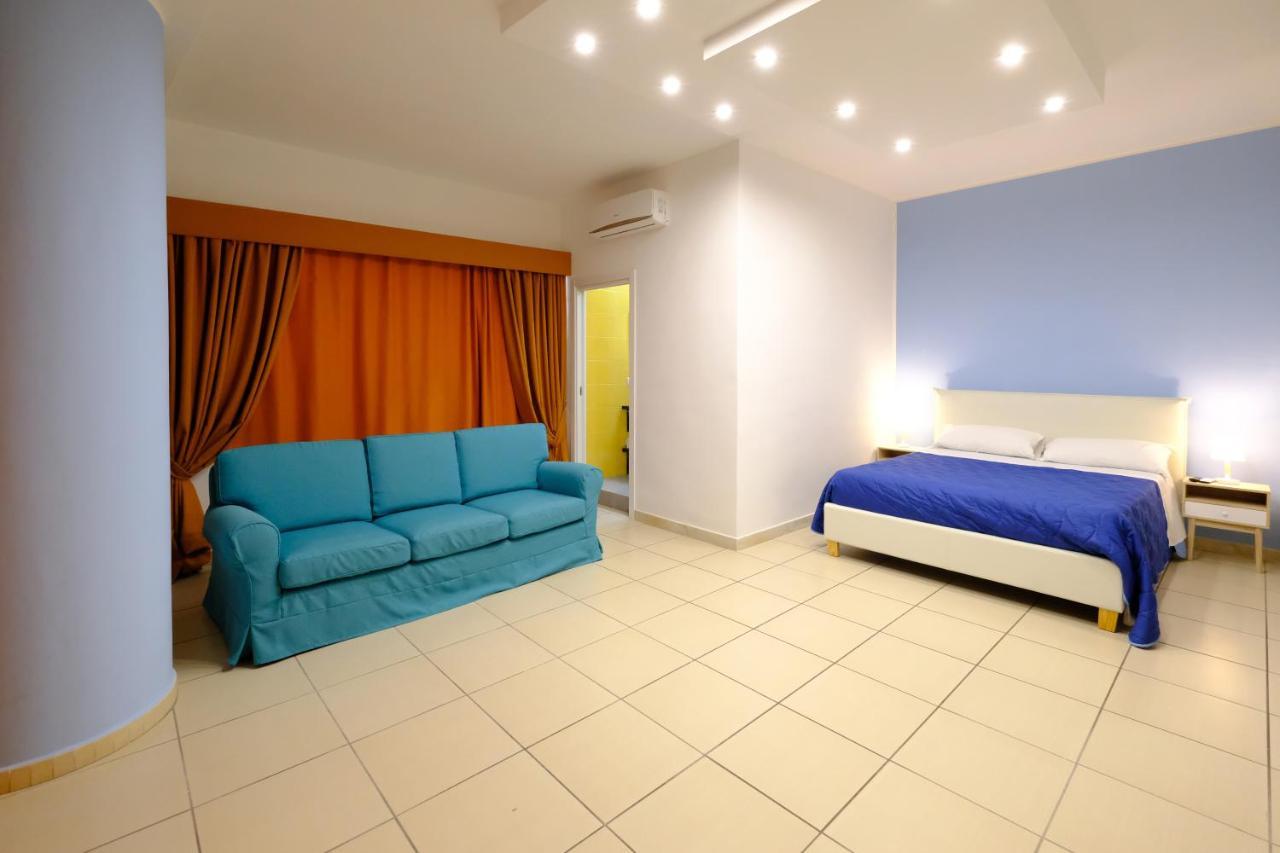 Donna Elena B&B Napoli Eksteriør billede